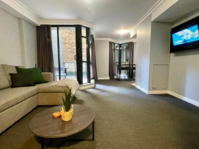 Sydney City Getaway 1 Bdrm Apt 2 Bathrms Sleeps 4, Sydney